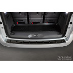 Zwart RVS Achterbumperprotector passend voor Volkswagen Multivan T7 2021- 'STRONG EDITION'