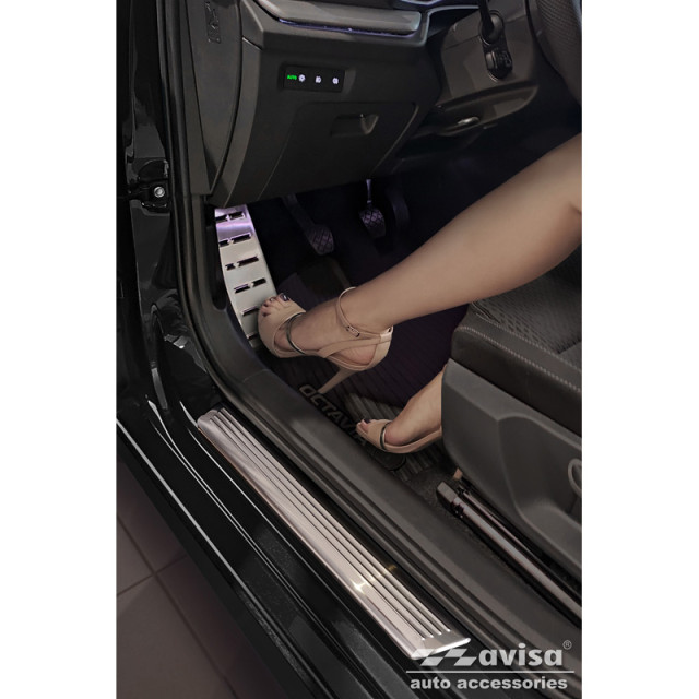 Stalen Voetsteun passend voor Skoda Octavia NX5 (Liftback & Combi) 2020-
