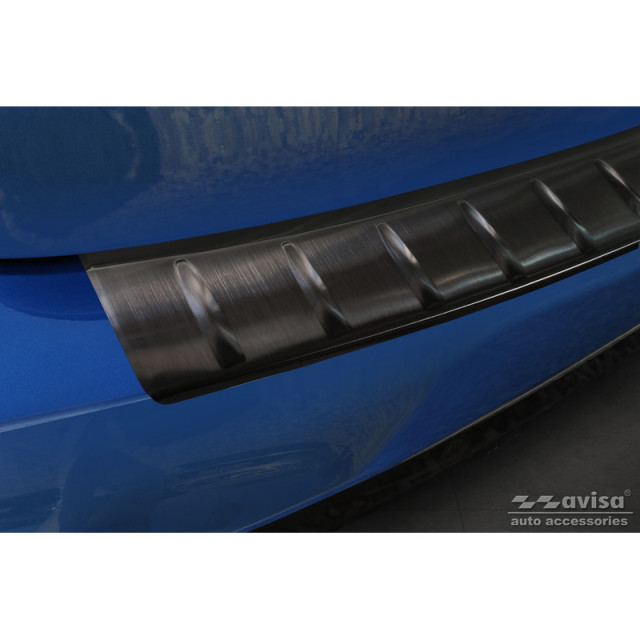 Zwart RVS Achterbumperprotector passend voor BMW 2 Active Tourer F45 2013-2021 met M-Pakket 'Ribs'
